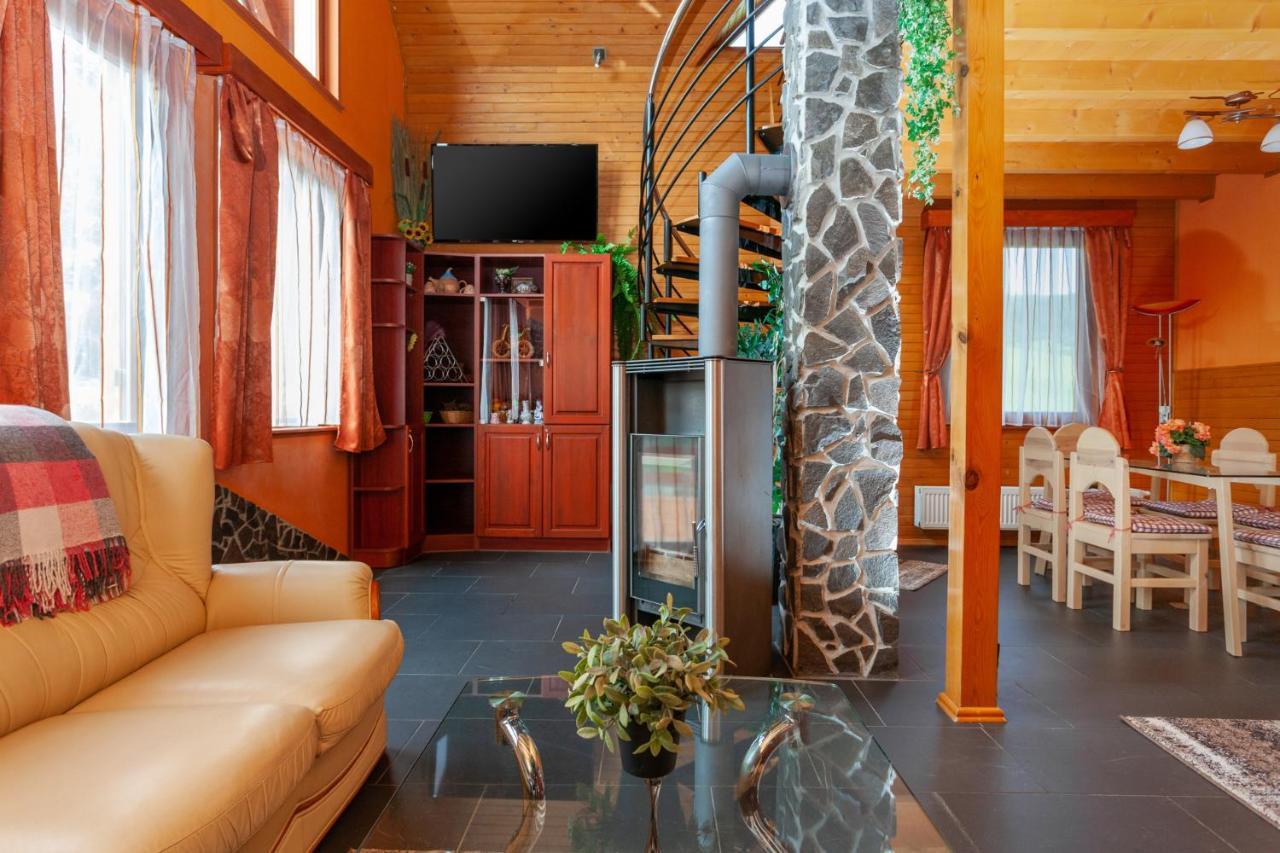 Winter & Summer - Chalets Zdiar Exterior photo